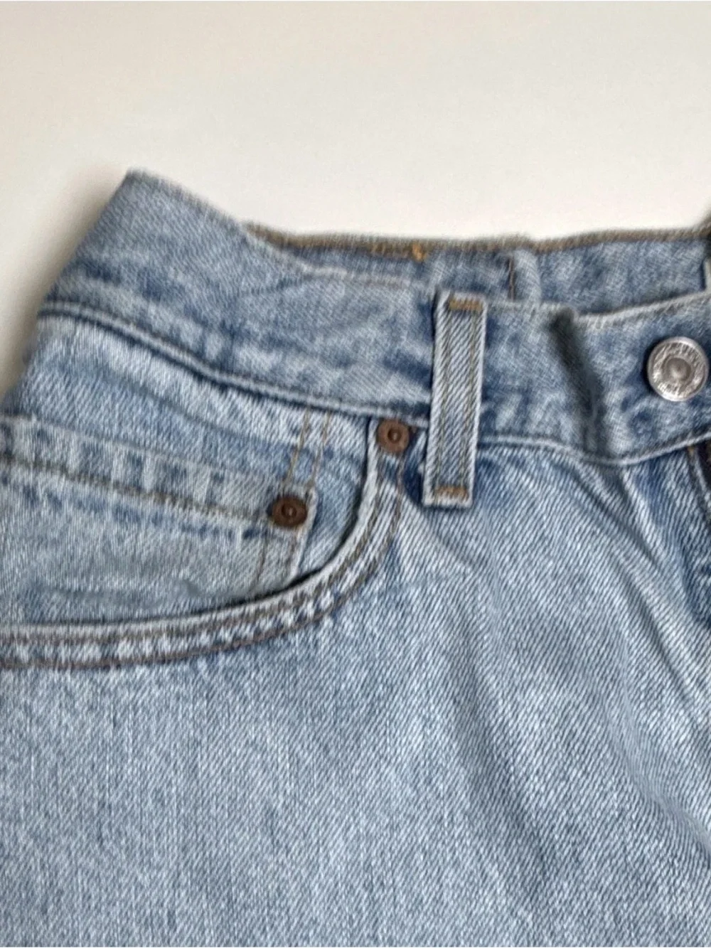 Levi's 505 Men's Light Blue Relaxed Fit Jeans 34x30